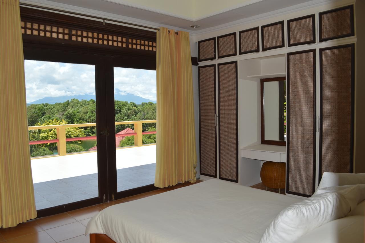 Porta Verde Resort Villas Caliraya Dolores  Εξωτερικό φωτογραφία